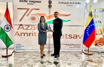 Ms. Marilit Johanna Gomez Gimenez from the Ministry of Foreign Affairs of Venezuela participated in the 70th PCFD Course organized by SSIFS last month. She called on Amb. Abhishek Singh at the Embassy and conveyed her appreciation for the excellent training in India.